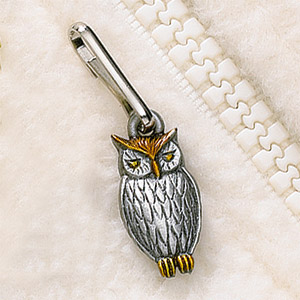 Enameled Pewter Owl Zipper Pull.
