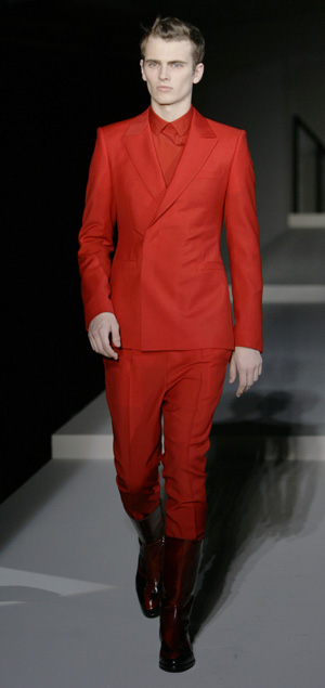 Prada Fall Winter 2008 – Men's Ready to Wear Red Suit | I want - I got