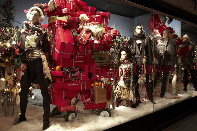 Holt Renfrew's Happy Christmas Windows