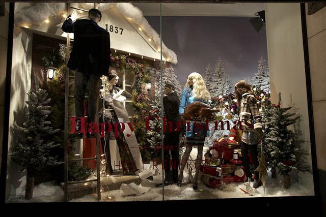 Holt Renfrew's Happy Christmas Windows