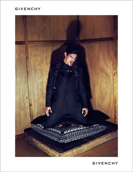 Givenchy Fall Winter 2011 - 2012 Ad Campaign (5)