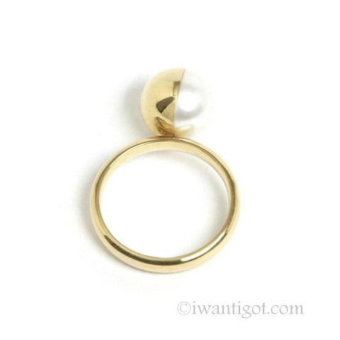 Melanie Georgacopoulos Half gold covered pearl ring white